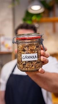 Make your own GRANOLA 🥣🥛!