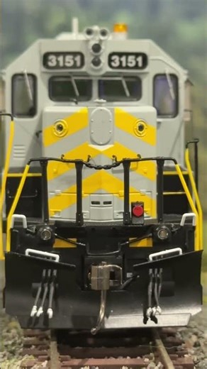 Rapido kCS gp40. #train #hoscale #modelrailroad #modeltrains #railroad #railway