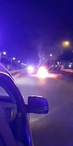 2.5K views · 32 reactions | MOTORCYCLE ON FIRE IN BELIZE CITY Our newsroom was sent a video of a motorcycle on fire. The incident reportedly happened somewhere in Belize City. Kindly be sociable and share! #HOTP | Hot Off The Press - Belize | Facebook