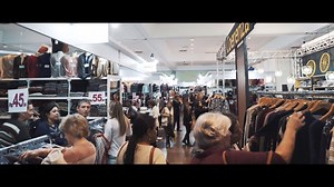 Venha para a Feira do Circuito das Malhas, até o dia 28 de maio no Centro de Eventos São Luís- Avenida Paulista. Peças diferenciadas para você passar o outono/inverno com estilo! #FeciMalhas Fotografia e Filmagem: Atelier da Imagem | Feira da Moda Inverno - FEIMI