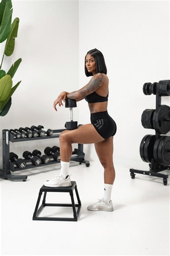 Tribe, get ready for the 2026 New Year’s Challenge! This is an 8-week program designed to help you build lean muscle, lose body fat, and create consistency that lasts. Whether you are returning to your routine or ready to push to the next level, this challenge meets you where you are and supports real progress. What to expect: • Move 5 days each week with a balanced split of lower body, upper body, and conditioning and mobility • Minimal equipment required with options and alternatives provided 