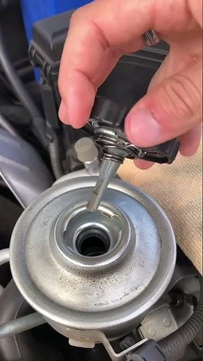 How To Perform a Power Steering Fluid Check