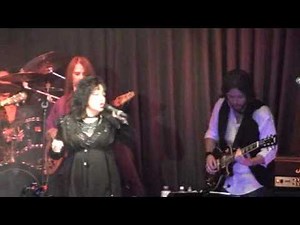 If Looks Could Kill performed Live by HEART ALIVE