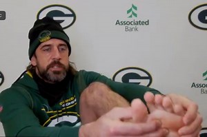 Aaron Rodgers’ addresses ‘COVID toe’