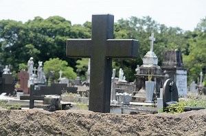 Número de mortes por Covid-19 no Brasil em 2021 já supera todo ano de 2020 | CNN Brasil