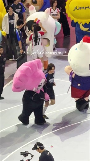 นีออนน่าแข่งได้เหรียญทอง แต่พาสมไล์ไปด้วย หลานแฝดรักกันมากๆเลย 🥹🤏🏻🩵🩷 #สกายนานิ #skynani #NEONA #SMYLE