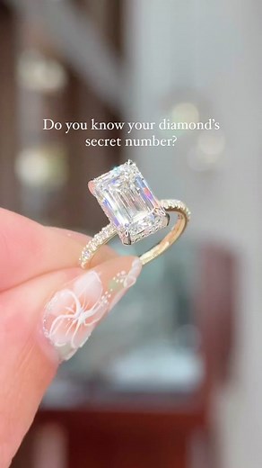 Do you know your diamond’s secret number? 💍✨ A diamond inscription is a microscopic engraving on the diamond’s girdle, usually including an ID number and logo. It serves to identify and authenticate the diamond, helping to match it with its certificate and aiding in recovery if lost or stolen. #princessbridediamonds #diamondinscription #engagementring #diamonds #labdiamonds