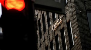 Lägre omsättning och rörelseresultat för Catella