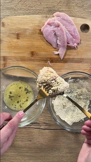 The Best Homemade Caesar Salad with Crispy Chicken, Creamy Dressing, and Golden Croutons 🥗 #cooki...