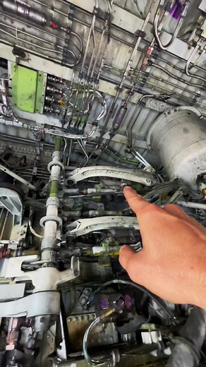 Fly by Wire vs Direct Control in Aircraft | Airbus vs Boeing Comparison