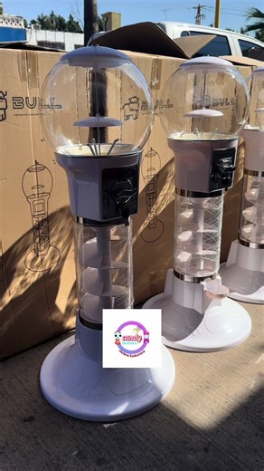 Unboxing de máquinas de espiral en Candy Machine