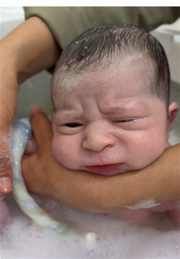 ‏#baby bath | baby