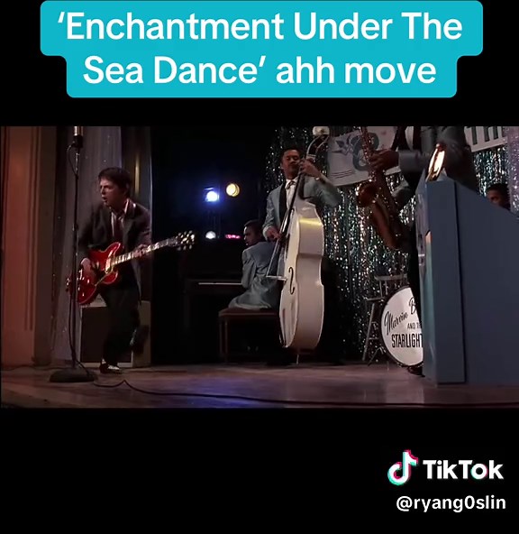 Back to the Future Inspired Fortnite Dance Moves