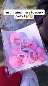 42K views · 652 reactions | Love these for end of year graduations 殺 Be fabulous photo backgrounds   Click the link in my bio to get these!  Get yours before missing out the 24hr sale! @teachersthings | Teachers' Things | Facebook