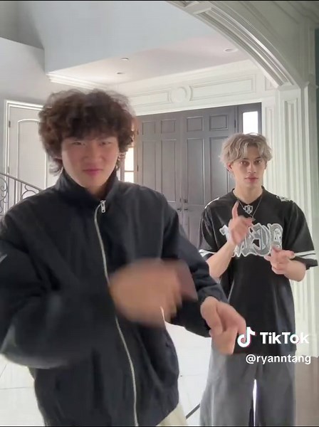 Should We Dance More? Exploring Boy Ballet