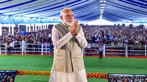 LIVE: PM Modi Addresses Major Public Rally In Kolkata