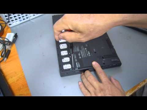 ThinkPad X200■Remove Hard Drive