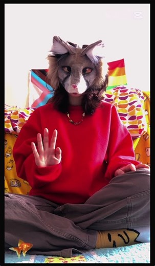 Blue hair💙🐟🥏🌀 #furry #therian #alternative #foryou #maskmaking