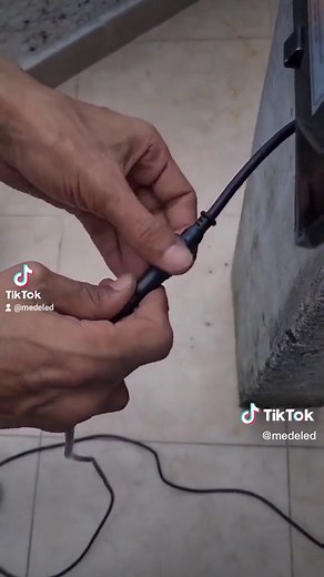 Cómo funciona un reflector solar: guía práctica