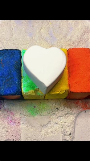 Dusty Dyed Gym Chalk Crush 💜♥️❤️💙🩷💛🤍💚🤍@asmrcloudchalk #fyp #unfrezzmyaccount #unplainjaneasmr #asmrcommunity #gymchalkasmr