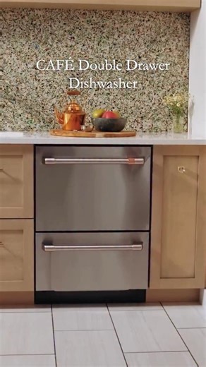 CAFÉ Appliances on Instagram: "Two drawers and so many things about this dishwasher that will make you think “Why don’t I have this already?!” These drawers are spacious and can fit pots, pans and plates from a dinner party. Did we mention the drawers can run independently? It also has a knock to pause feature (how convenient, right?!) and of course, complete the look with one of the gorgeous finish and hardware options."