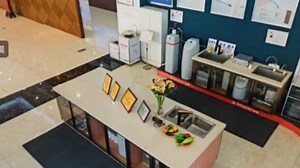 企业通过VR全景拍摄制作工厂实景，开启云看厂、云参观以及云对接等形式，很大程度上提高了客户的信任感，多维度助力企业工厂发展