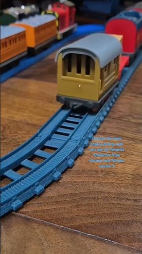 thomas the tank engine puilng mail van yay my favorite character from thomas and friends season 3