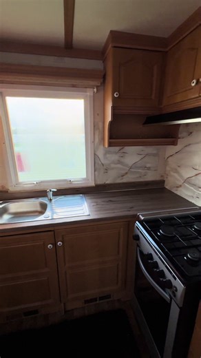 EP2 Caravan Renovation some good progress today #jamiescaravan #renovation