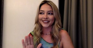 Madelyn Cline Reveals This Iconic ‘Outer Banks’ Scene Wasn’t Supposed to Happen – Watch!