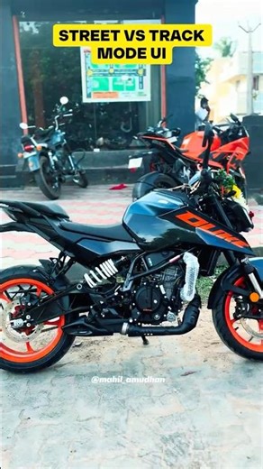 Track Mode UI vs Street Mode UI in KTM Duke 250 Gen 3 #ktm #tftdisplay #duke250 #ktmlover #tamil