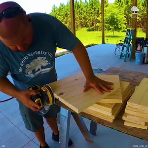 Building Bar Stools from Scratch | The Kelley's country life