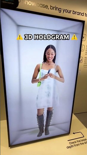 Samsung’s World First Glasses-Free 3D Hologram Display! 🤯