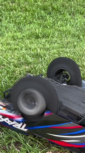 Upgraded Traxxas Slash: Best of 6s Performance!