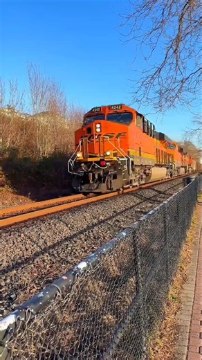 North American Freight Legend: GE Dash 9-44CW Unleashed #railway #locomotive #usa