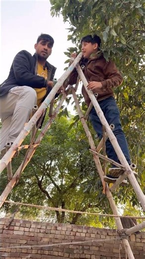 लियो को कोन बचाएगा 😭🤣 #comedy #funny #funnyshorts #shorts