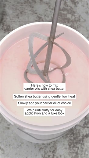 Here's how to mix carrier oils with shea butter for a creamy texture #sheabutter #wholesale #shorts