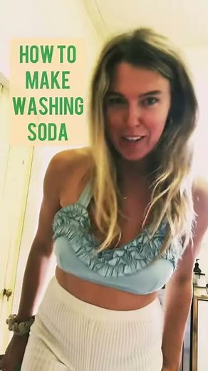 HOW TO MAKE WASHING SODA (SO EASY! & essential in homemade laundry detergent!)