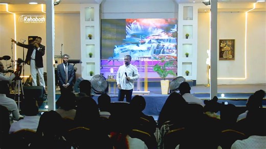 13K views · 518 reactions | Les chrétiens qui entrent dans le Kabbale sont des paresseux qui cherchent des raccourcis dans la vie. La bible les appellent Des lâches. Apocalypse 21:8 Mais pour les lâches, les incrédules, les abominables, les meurtriers, les impudiques, les enchanteurs, les idolâtres, et tous les menteurs, leur part sera dans l'étang ardent de feu et de soufre, ce qui est la seconde mort. Evangéliste Epaphras IKOMBI | Évangéliste Epaphras Ikombi | Facebook