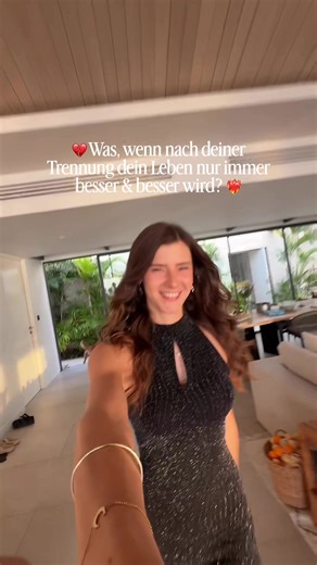 Nach meiner Trennung machte ich einen intensiven Deep Dive in die Psychologie hinter Trennungen, Bindungsmuster, offene Beziehungen, Mann-Frau-Dynamiken, Polarität & Dating. Denn ich wollte unbedingt verstehen, warum mein Ex, der mich über alles geliebt hat, mich seine absolute Traumfrau nannte, mich heiraten & eine Familie mit mir gründen wollte (und für den ich vor einem Jahr mein Leben in Deutschland aufgab) plötzlich meine Grenzen so krass überschritt und Dinge tat, die ich niemals von ihm g