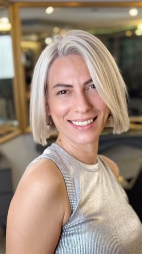 We professional on Instagram: "#hayatamesajver #herkadınınbirhikayesiolmalı every woman should have a story #sacaumut #hair #cut shorthair cutting hairart bobcut lobcut longhair trend fashion moda sanat bride istanbul ataşehir palladıumtower adana kısasaç uzunsaç balyaj saçmodelleriO blondehair sarısaç saçakuaför bakırsaç pixiehair"