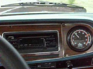 Highway crusing in my 78 Dodge Power Wagon W200 4X4 400BB