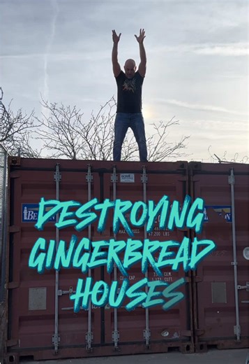 Come watch us commit crimes against gingerbread houses 🍬🔪 #escaperoom #escaperooms #newmexicoescaperoom #albuquerquenewmexico #505