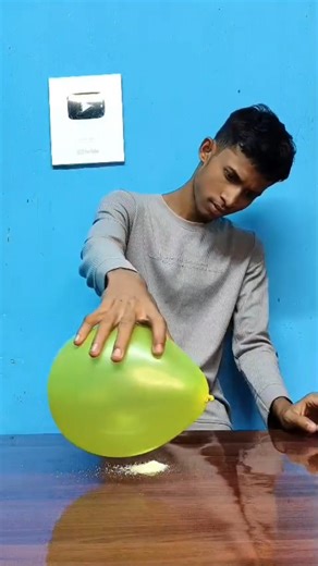 Balloon & Salt Experiment #experiment #shorts #magic