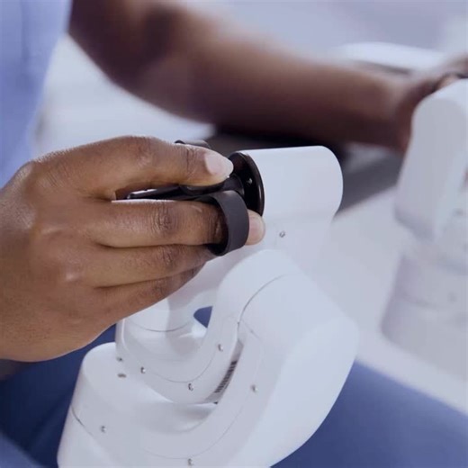 I celebrated 18 years with Intuitive last month. When I joined, some med device companies told surgeons and hospitals “robotics is a fad - it won’t last.” Those same companies are now working… | Scott Floyd | 13 comments