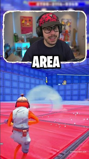 I LEAKED THE FREEZE RAY IN SUPER RED VS BLUE