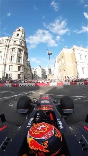 I Tried an F1 Simulator – Here’s What Happened! 🏎️💨