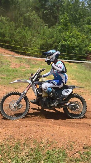 24 hour endurance race, going 1 more lap. #dirtbikeadventures #dirtbike #motocross