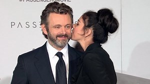 Sweet nothings! Michael Sheen & Sarah Silverman at Passengers