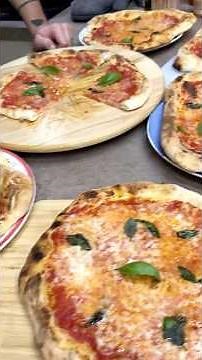 PIZZA NAPOLETANA PERFETTA CON IL FORNETTO ILLILLO EXTREME