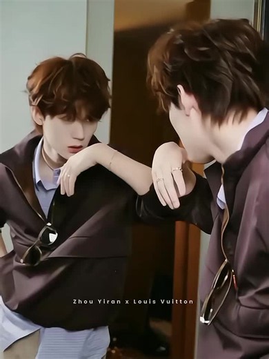 so damn cool 🤟🏻💗 #zhouyiran #周翊然 #ZhouYiRanxLouisVuitton #chineseactor